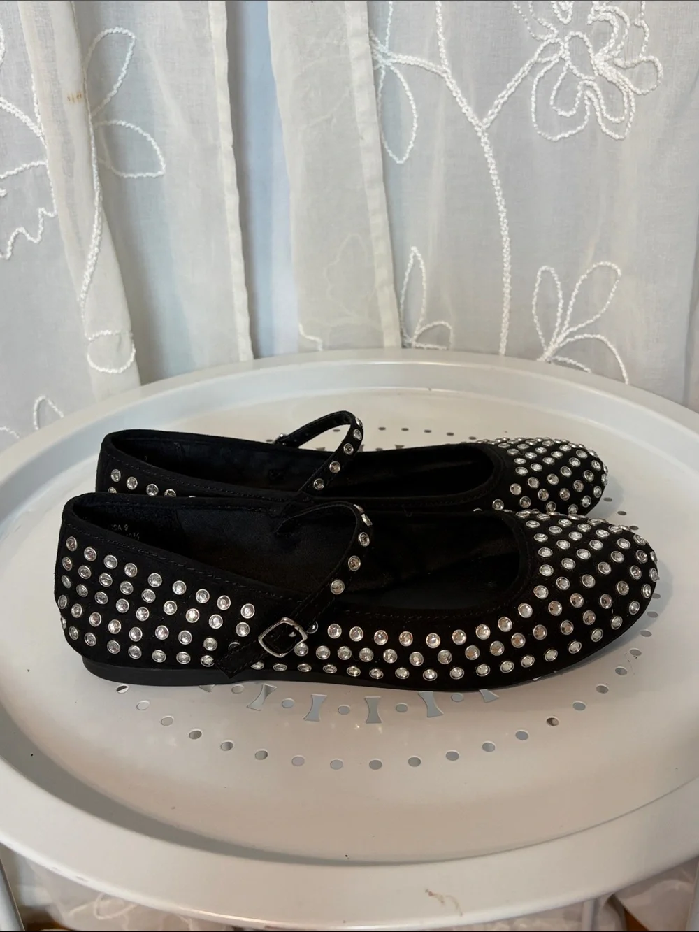 Madden NYC  NWOT Studded Black Mary Jane Flats